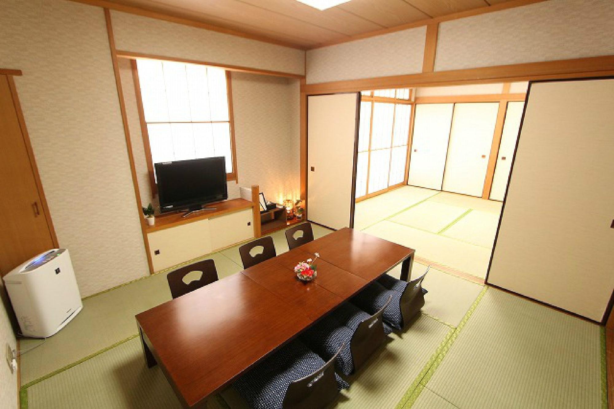 Livemax Budget Kiba Tokio